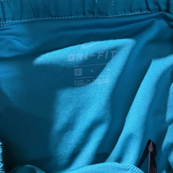 Nike Turquoise Men’s Running Shorts - Picture 6 of 10